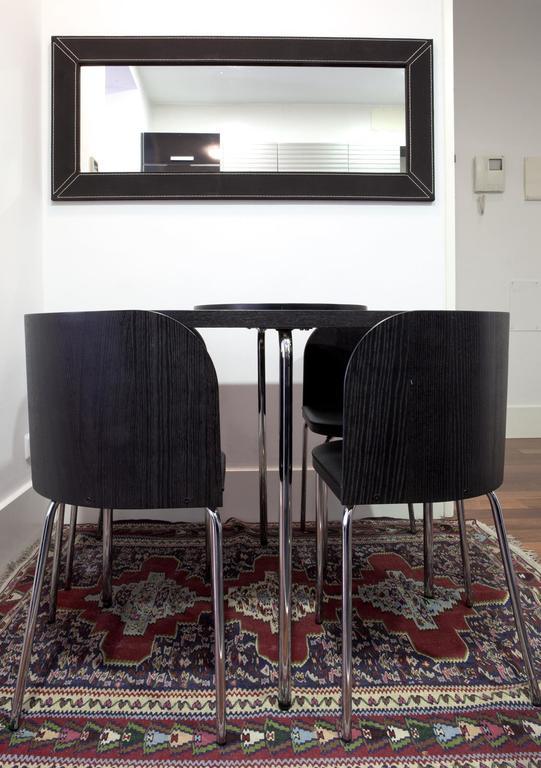 Modern Flats In Justicia By Allo Housing Madrid Ruang foto