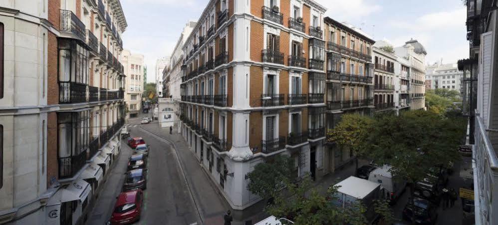 Modern Flats In Justicia By Allo Housing Madrid Bagian luar foto