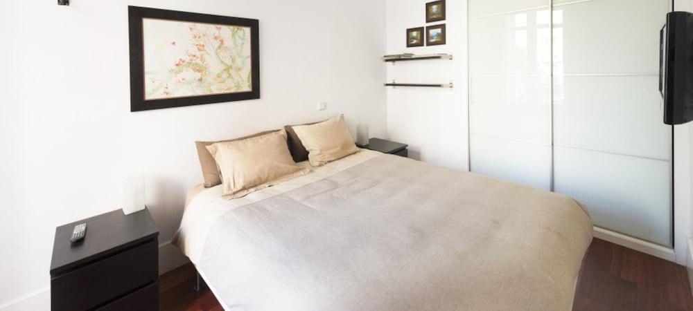 Modern Flats In Justicia By Allo Housing Madrid Bagian luar foto